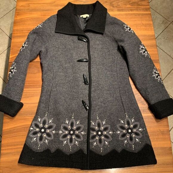 Carson, jacket, grey felted wool, embroidered, quilted, Sz M, EUC - Picture 3 of 15